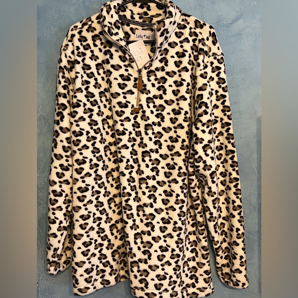 Leopard Sherpa